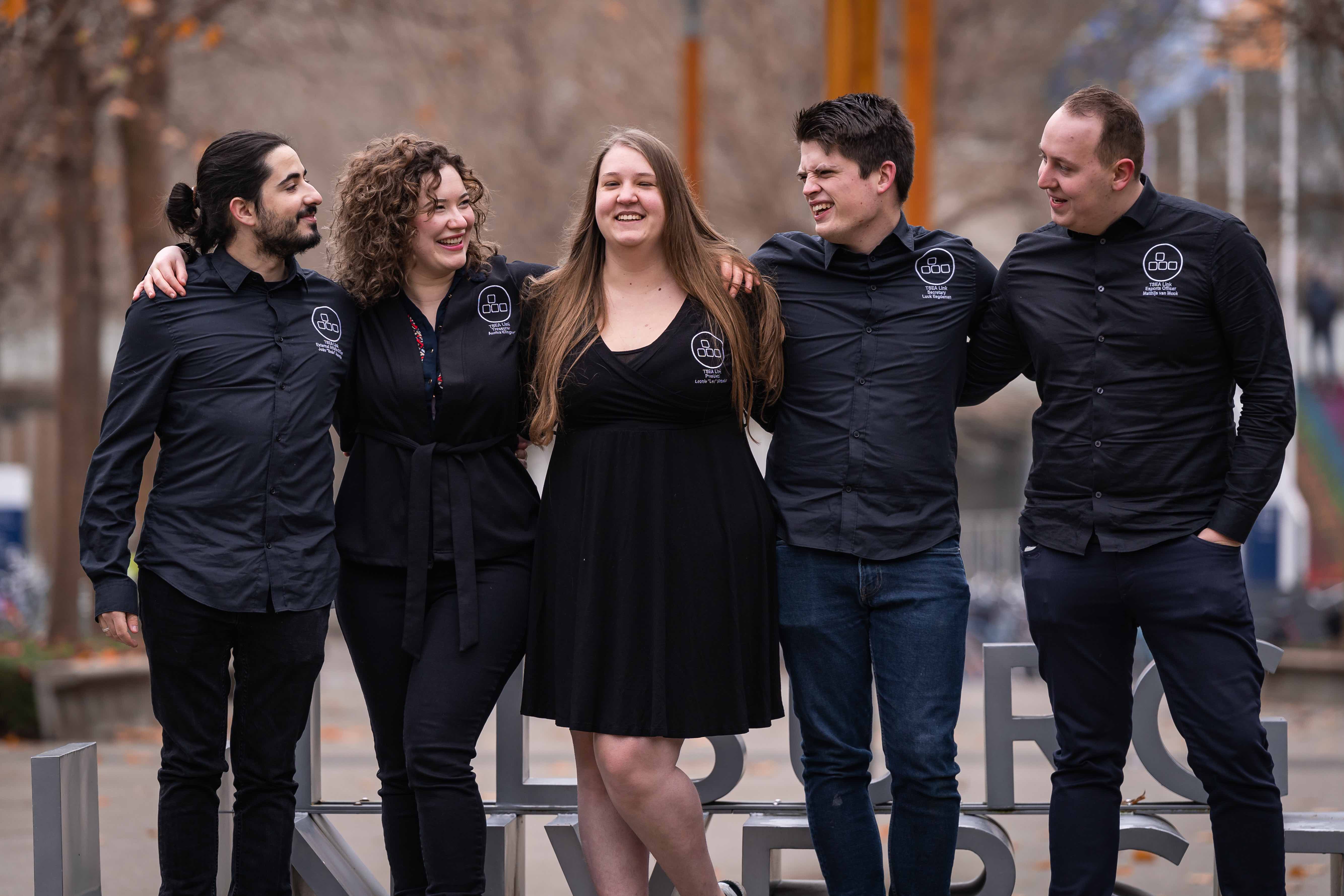 Link Board 22/23 group pic 2